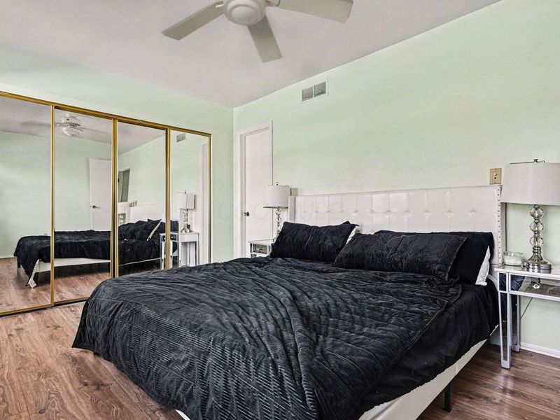 621 Simbury Street , Columbus, OH 43228 Photo 15