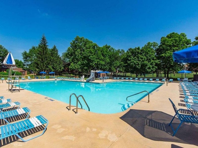 621 Simbury Street , Columbus, OH 43228 Photo 30