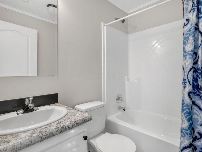 22 Skyline Drive, Ashville, OH 43103 Photo 19