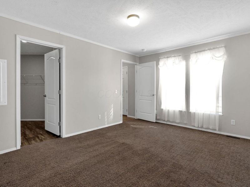 22 Skyline Drive, Ashville, OH 43103 Photo 22