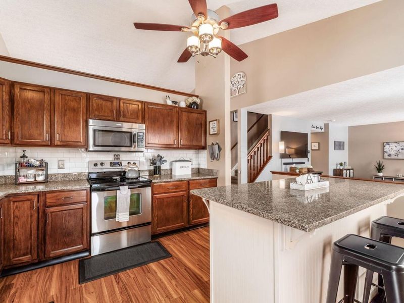 411 Broadview Court, Pataskala, OH 43062 Photo 12