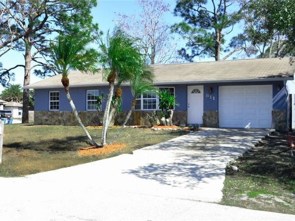 811 Globe Avenue NW, Palm Bay, FL 32907