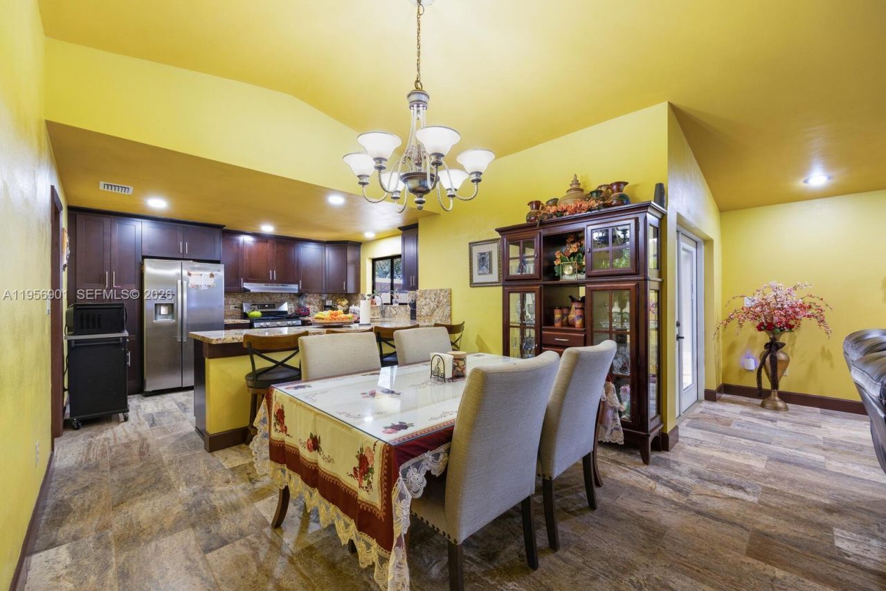 13850 SW 285th Ter, Homestead, FL 33033 Photo