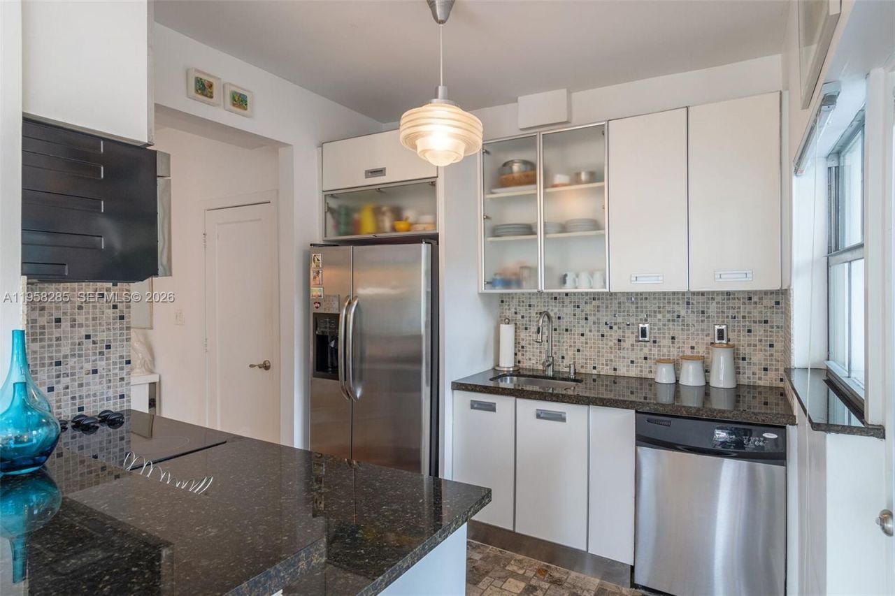 1600 Michigan Ave, Unit 3, Miami Beach, FL 33139 Photo