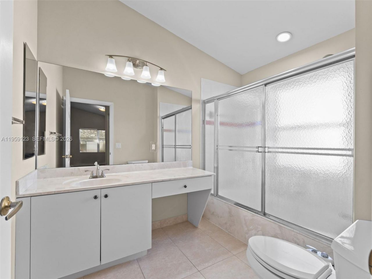 1861 NW 142nd Ter, Pembroke Pines, FL 33028 Photo