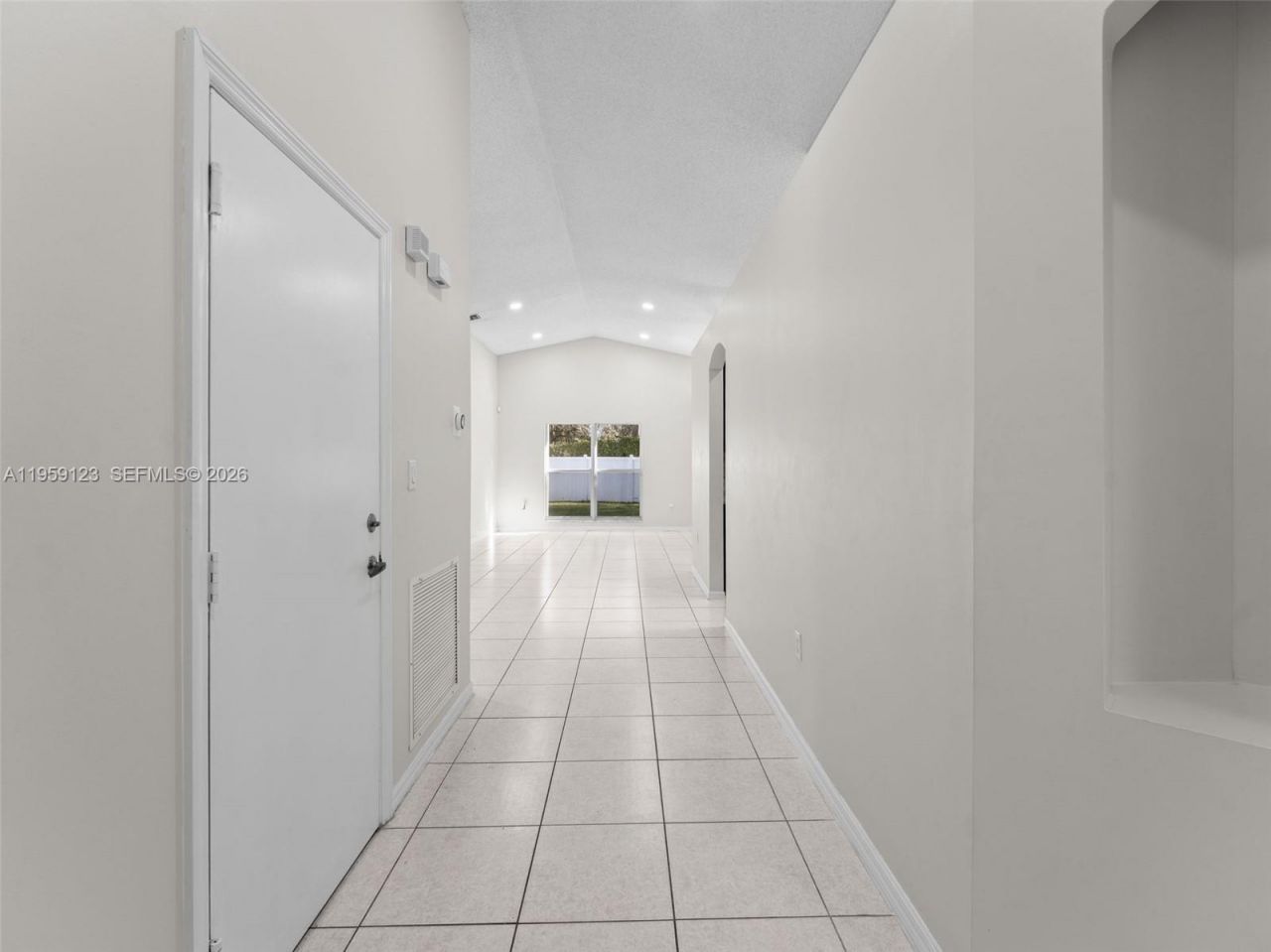 1861 NW 142nd Ter, Pembroke Pines, FL 33028 Photo