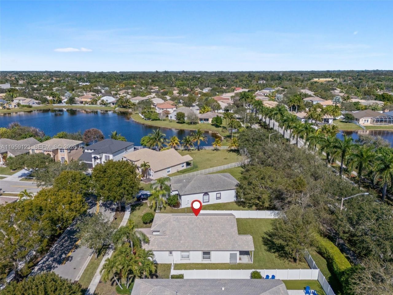 1861 NW 142nd Ter, Pembroke Pines, FL 33028 Photo