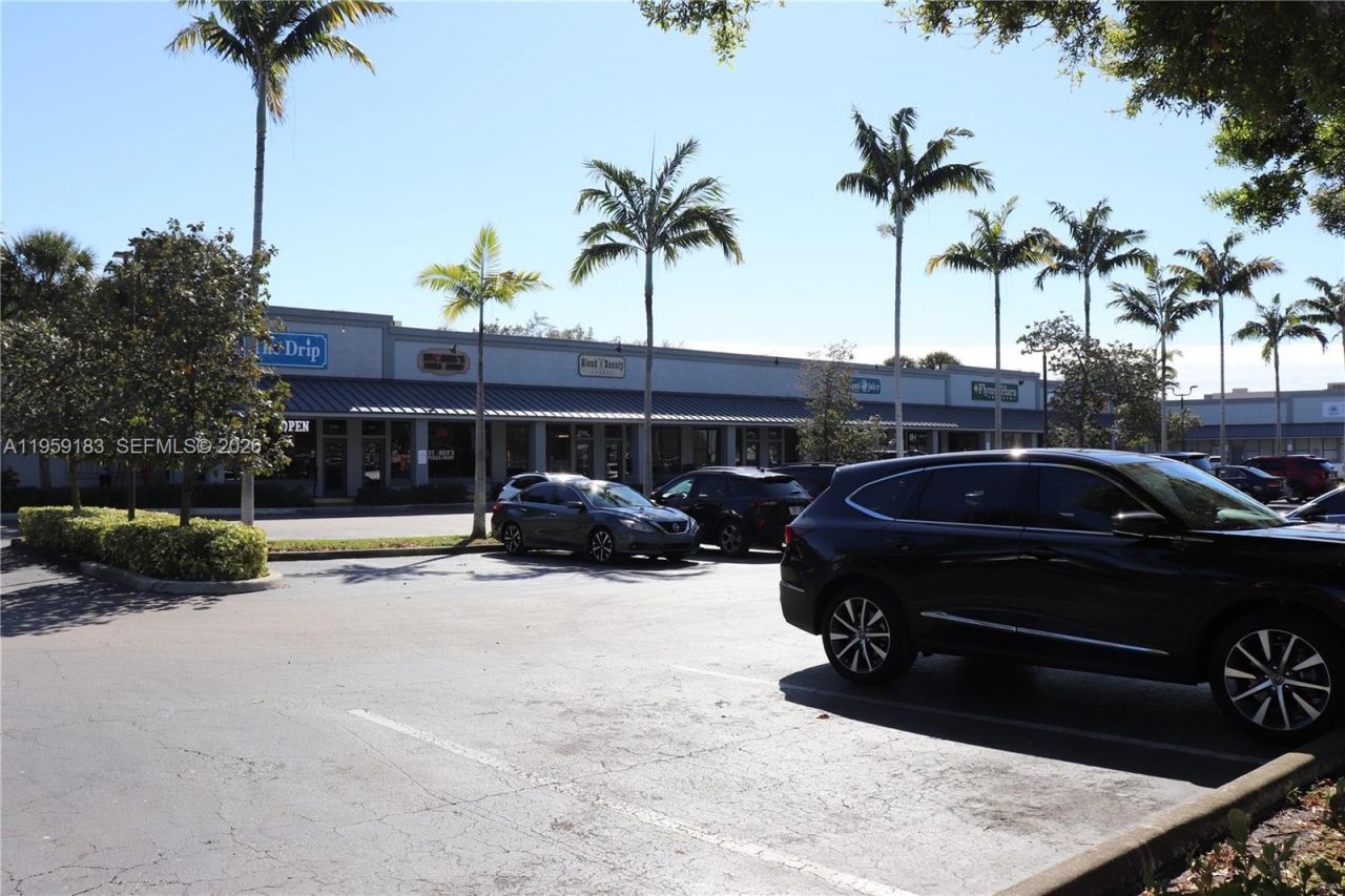 3724-3728 Davie Rd, Davie, FL 33314 Photo