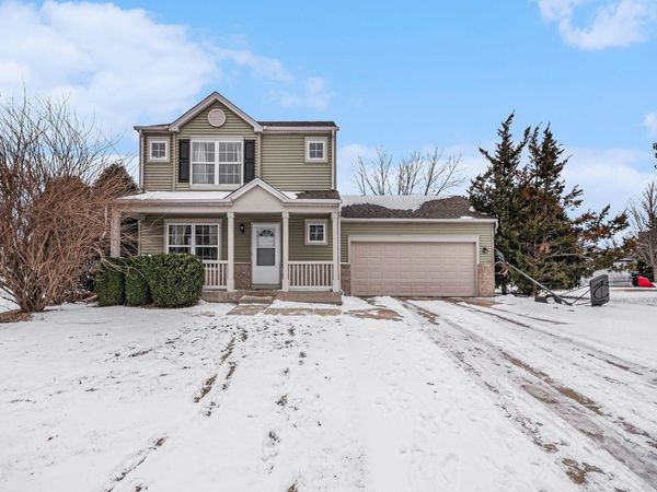 1137 S Wabena Avenue, Minooka, IL 60447