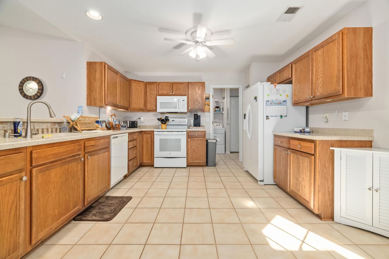 328 Mckendree Ln. Photo 3