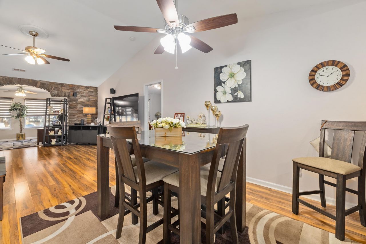 328 Mckendree Ln. Photo 7