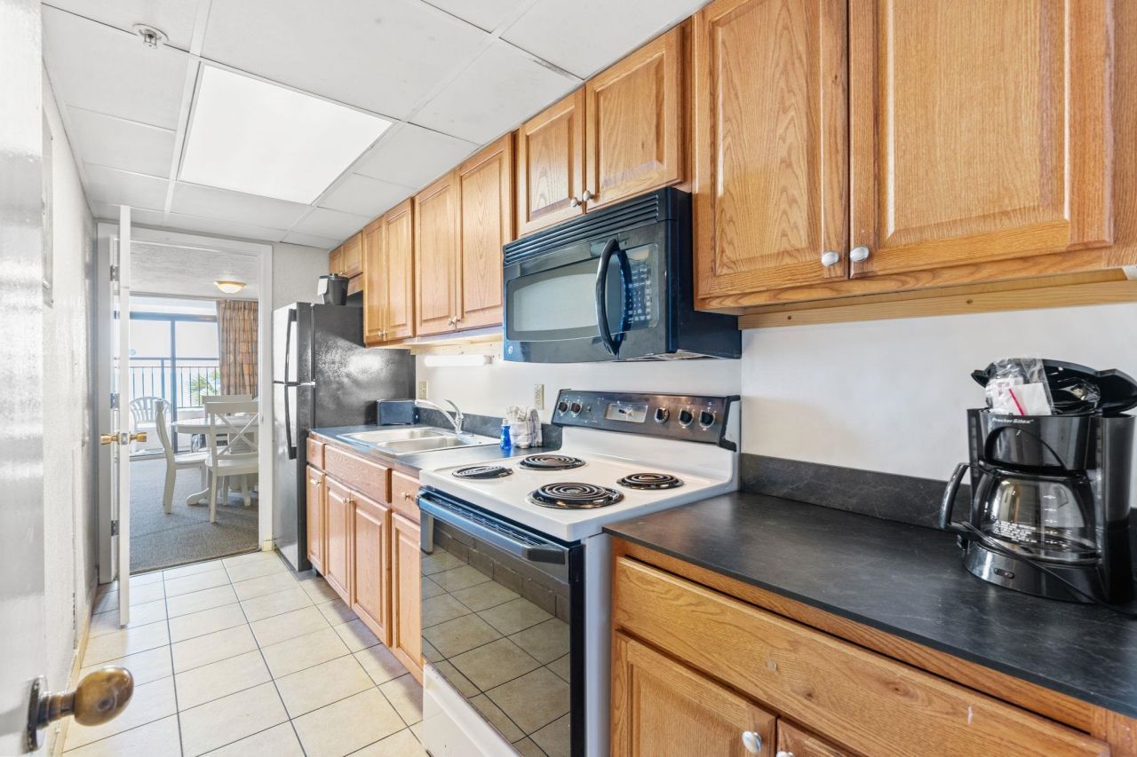 1501 S Ocean Blvd. Photo 10