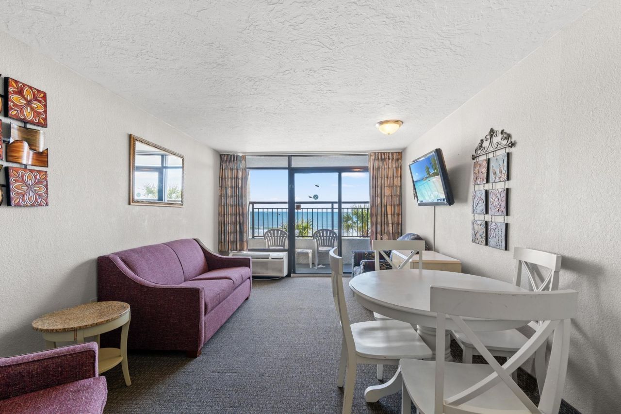 1501 S Ocean Blvd. Photo 6