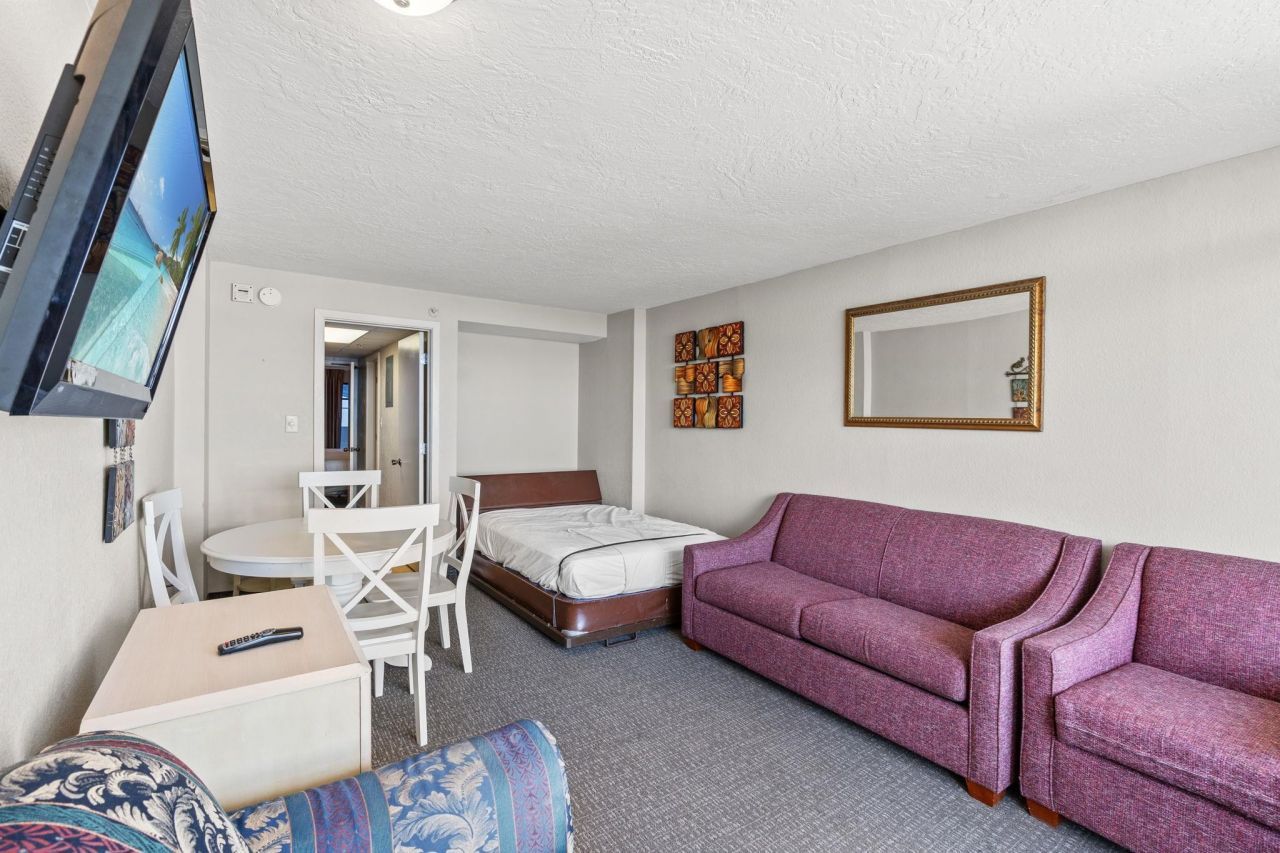 1501 S Ocean Blvd. Photo 9