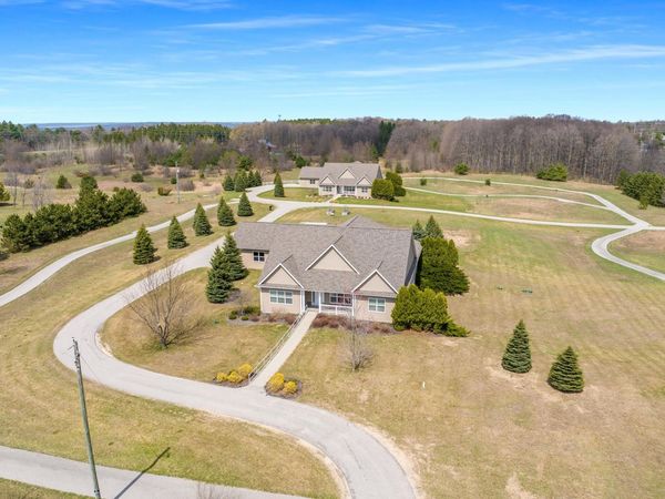 3205 Supply Road, Traverse City, MI 49686