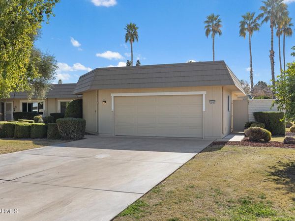 10647 W CAMPANA Drive, Sun City, AZ 85351