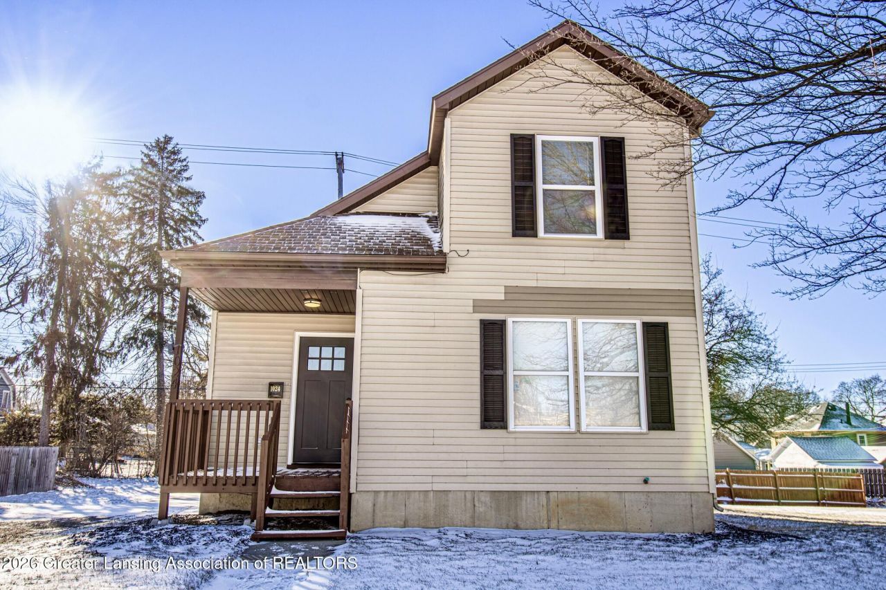 1024 E Malcolm X Street, Lansing, MI 48912 Main Photo
