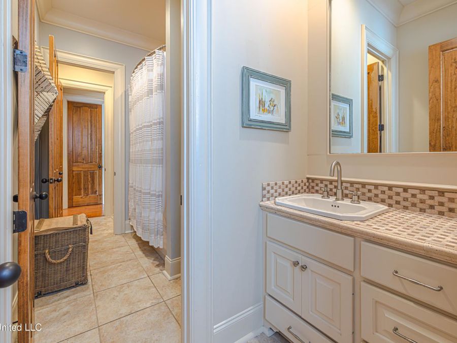 Property Image 62
