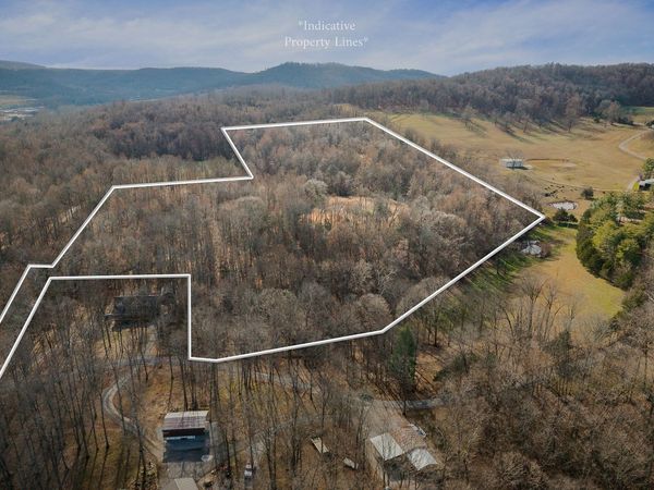 4898 Forrest Hill Rd , Cookeville, TN 38506