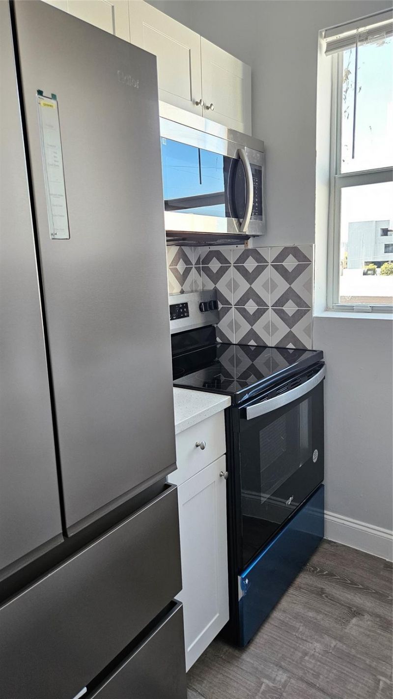 1142 SW 4th Street, Unit 16, Miami, FL 33130 Photo