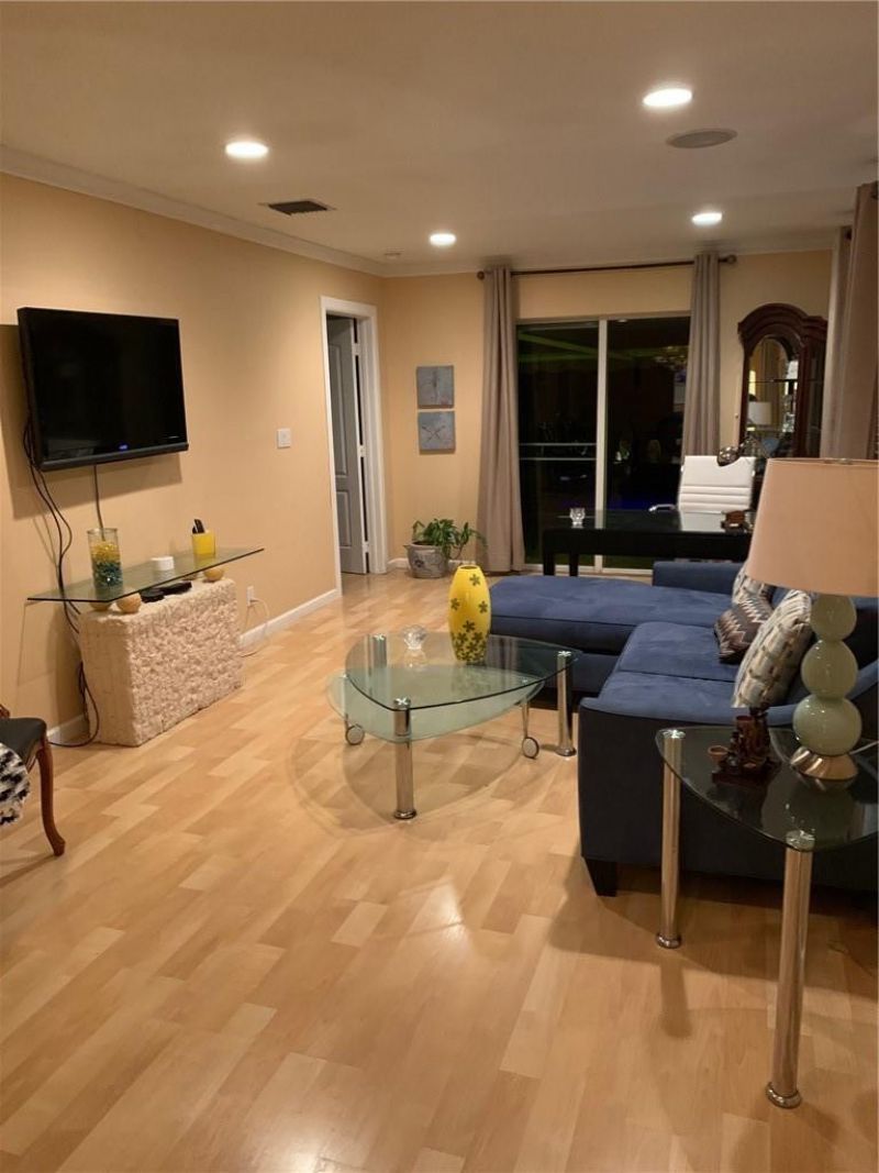 1334 NE 16th Avenue, Fort Lauderdale, FL 33304 Photo
