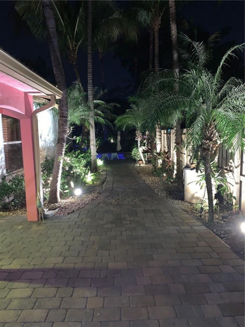 1334 NE 16th Avenue, Fort Lauderdale, FL 33304 Photo