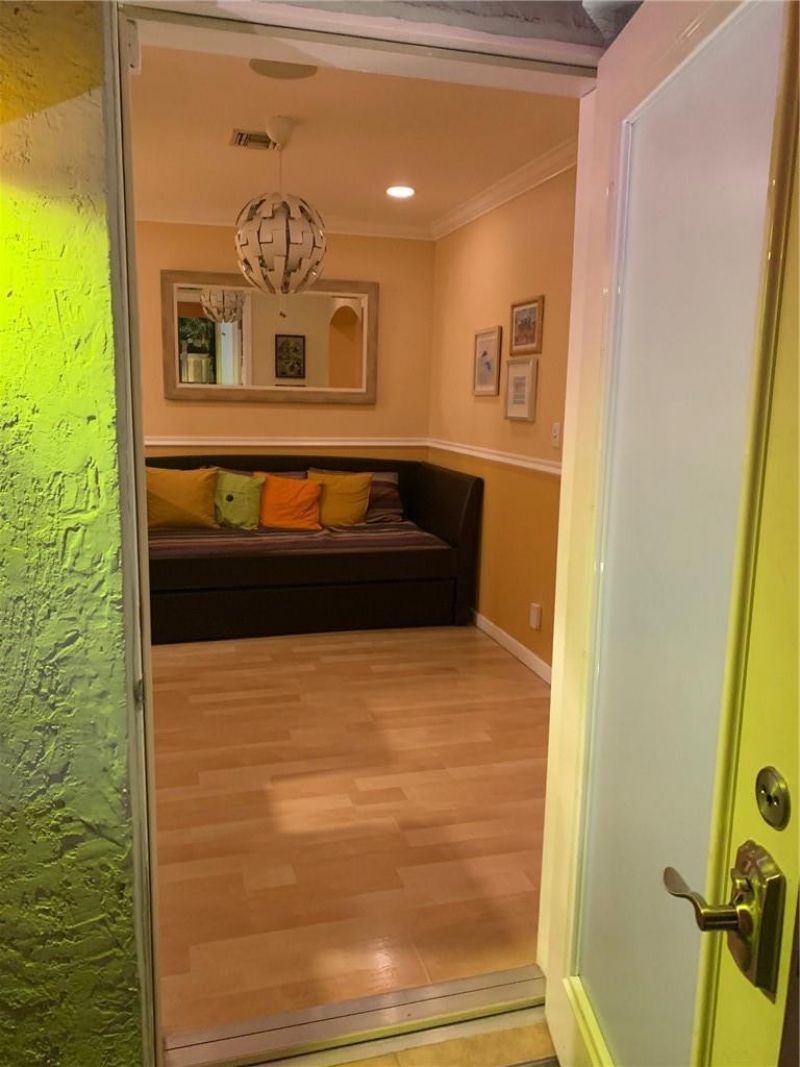 1334 NE 16th Avenue, Fort Lauderdale, FL 33304 Photo