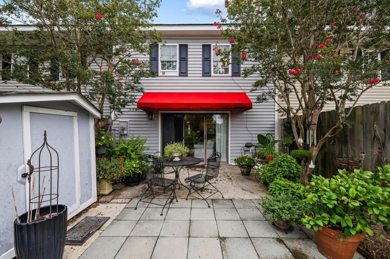 163 Heritage Circle Photo 28