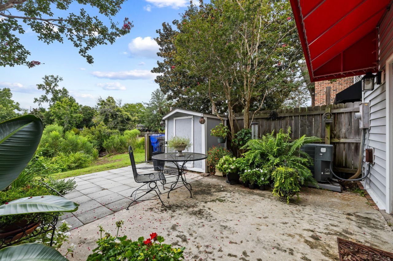 163 Heritage Circle Photo 29