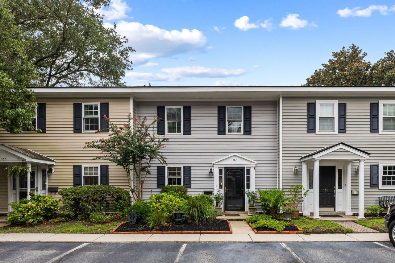 163 Heritage Circle Photo 42