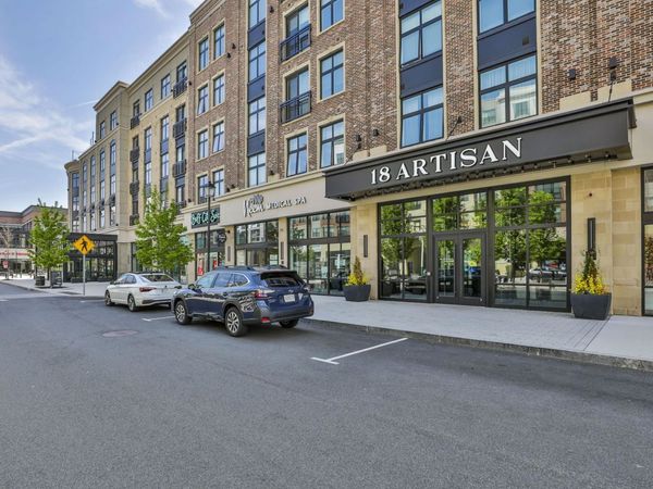 18 Artisan Drive, Unit 217, Salem, NH 03079