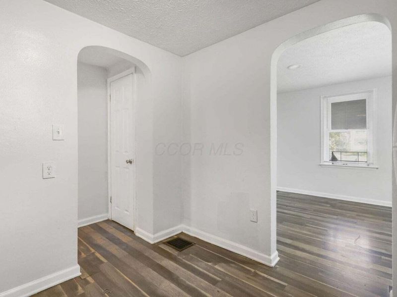 1799 Harold Place, Columbus, OH 43211 Photo 17