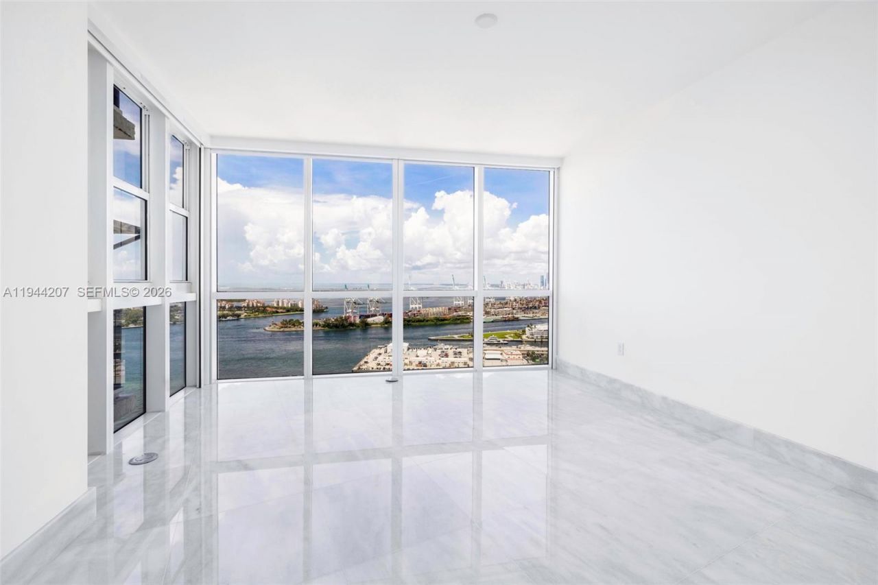 400 Alton Rd, Unit 3403, Miami Beach, FL 33139 Photo