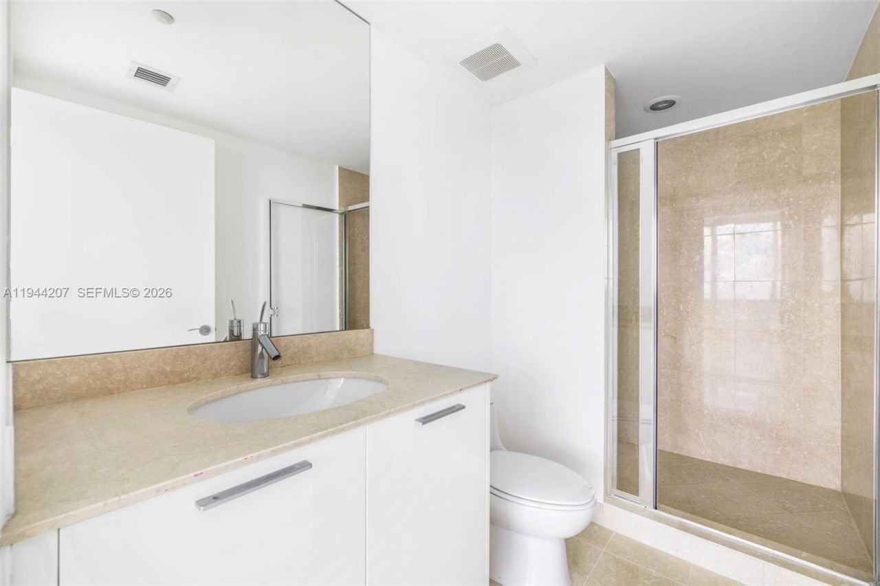 400 Alton Rd, Unit 3403, Miami Beach, FL 33139 Photo