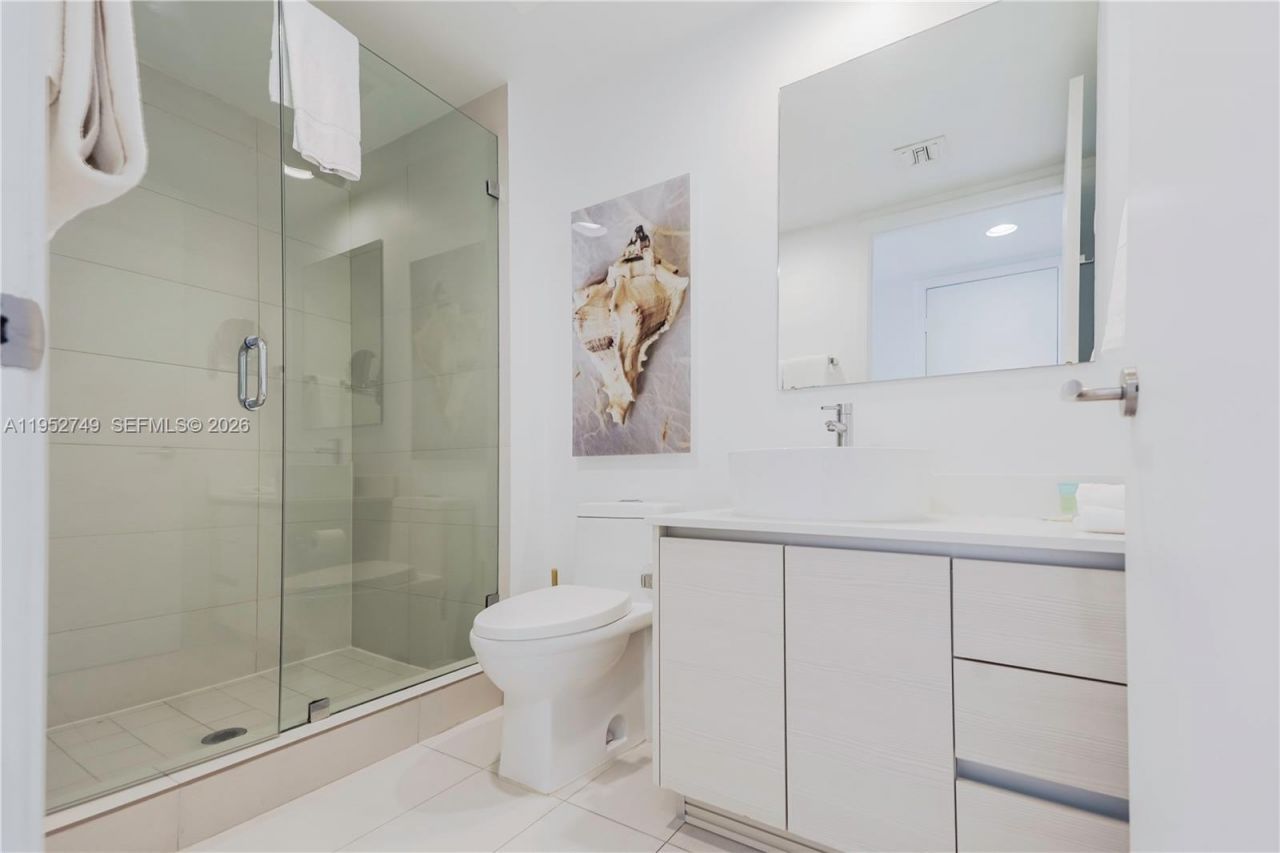 2602 E Hallandale Beach Blvd, Unit R1905, Hallandale Beach, FL 33009 Photo