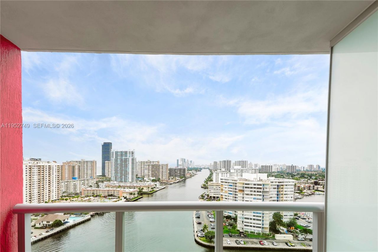 2602 E Hallandale Beach Blvd , Unit R1905, Hallandale Beach, FL 33009 Photo