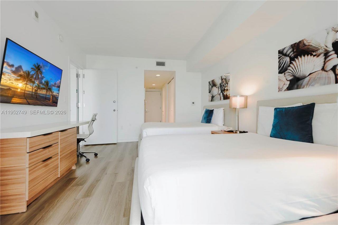 2602 E Hallandale Beach Blvd, Unit R1905, Hallandale Beach, FL 33009 Photo