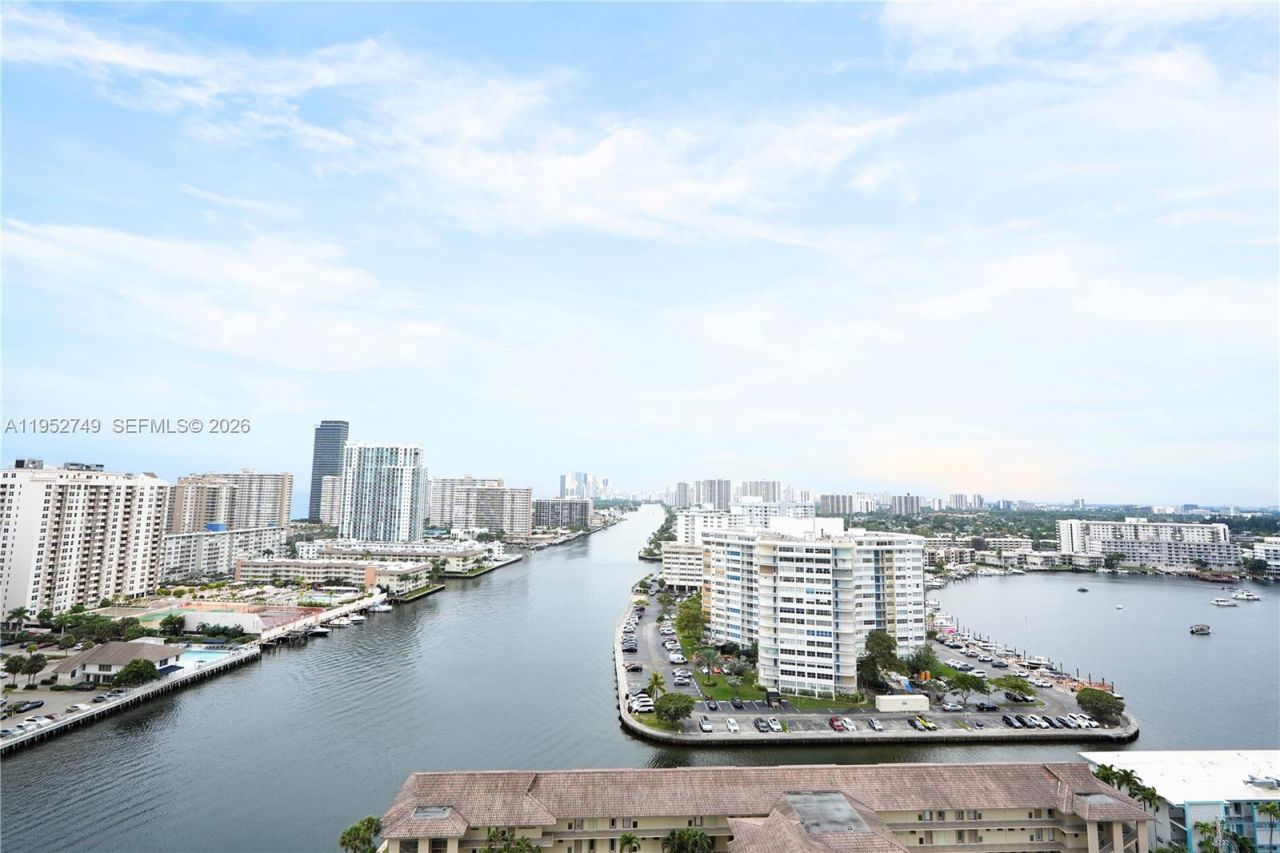 2602 E Hallandale Beach Blvd, Unit R1905, Hallandale Beach, FL 33009 Photo