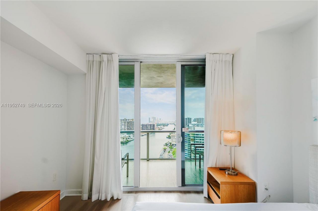 2602 E Hallandale Beach Blvd, Unit R1905, Hallandale Beach, FL 33009 Photo