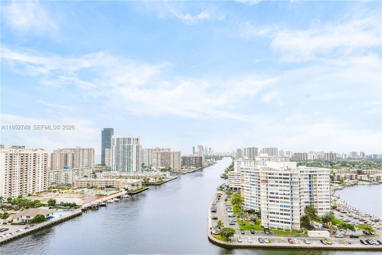 2602 E Hallandale Beach Blvd, Unit R1905, Hallandale Beach, FL 33009 Photo