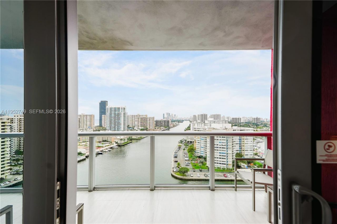 2602 E Hallandale Beach Blvd, Unit R1905, Hallandale Beach, FL 33009 Photo