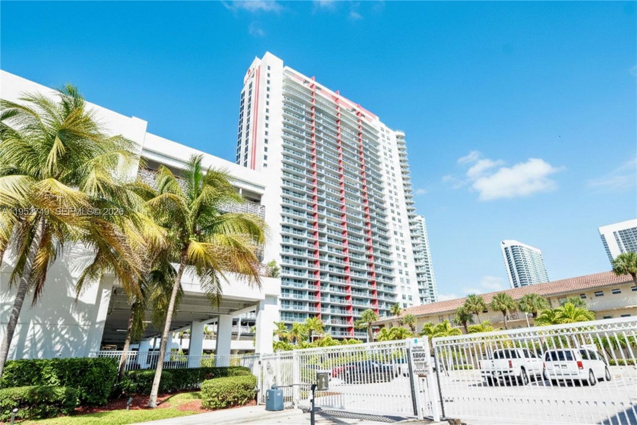 2602 E Hallandale Beach Blvd, Unit R1905, Hallandale Beach, FL 33009 Photo