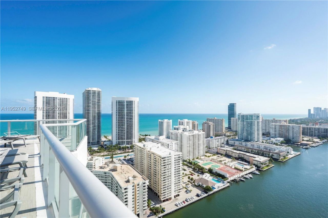 2602 E Hallandale Beach Blvd, Unit R1905, Hallandale Beach, FL 33009 Photo