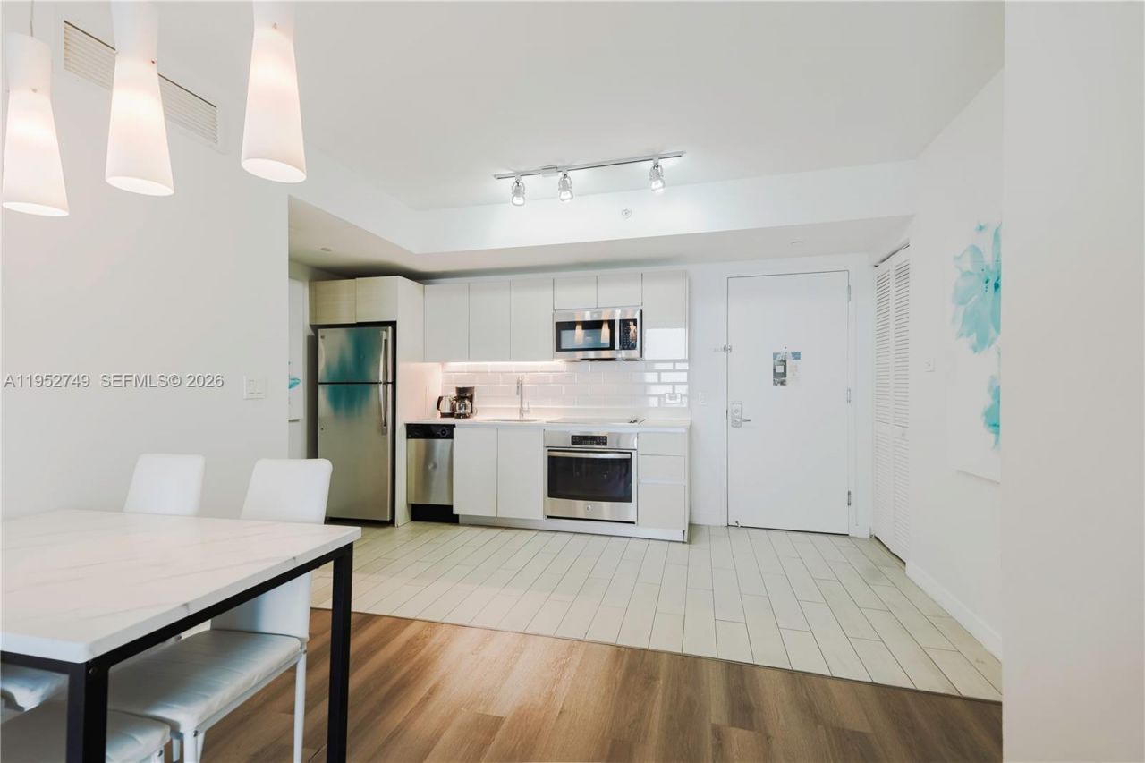 2602 E Hallandale Beach Blvd, Unit R1905, Hallandale Beach, FL 33009 Photo