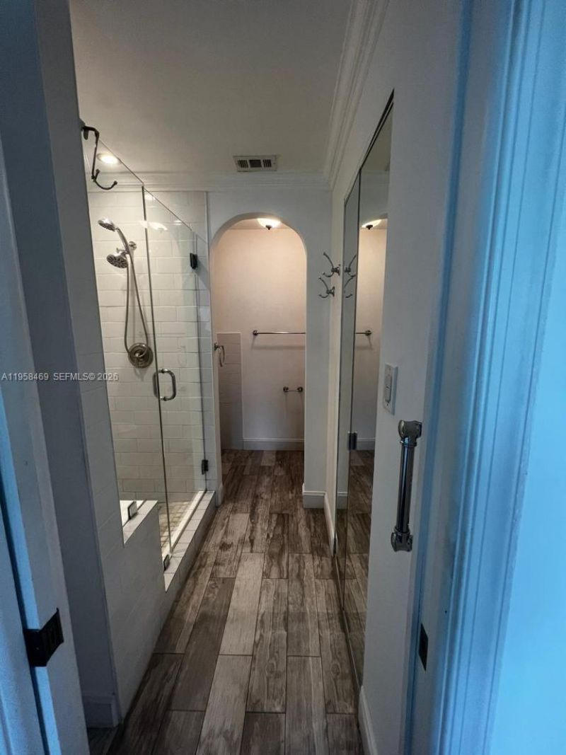 4201 Glenmoor Dr, Unit 4201, West Palm Beach, FL 33409 Photo