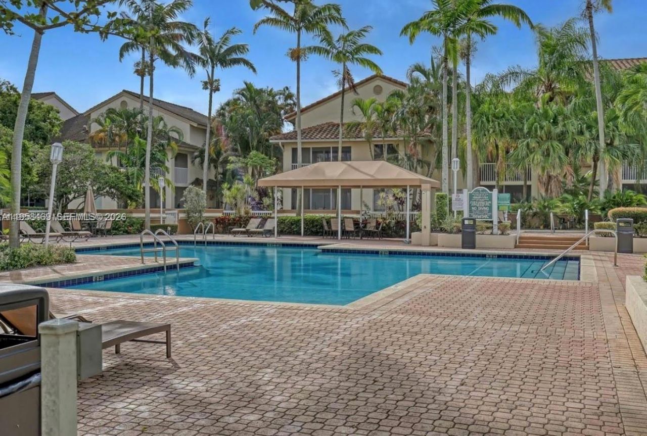 4201 Glenmoor Dr, Unit 4201, West Palm Beach, FL 33409 Photo