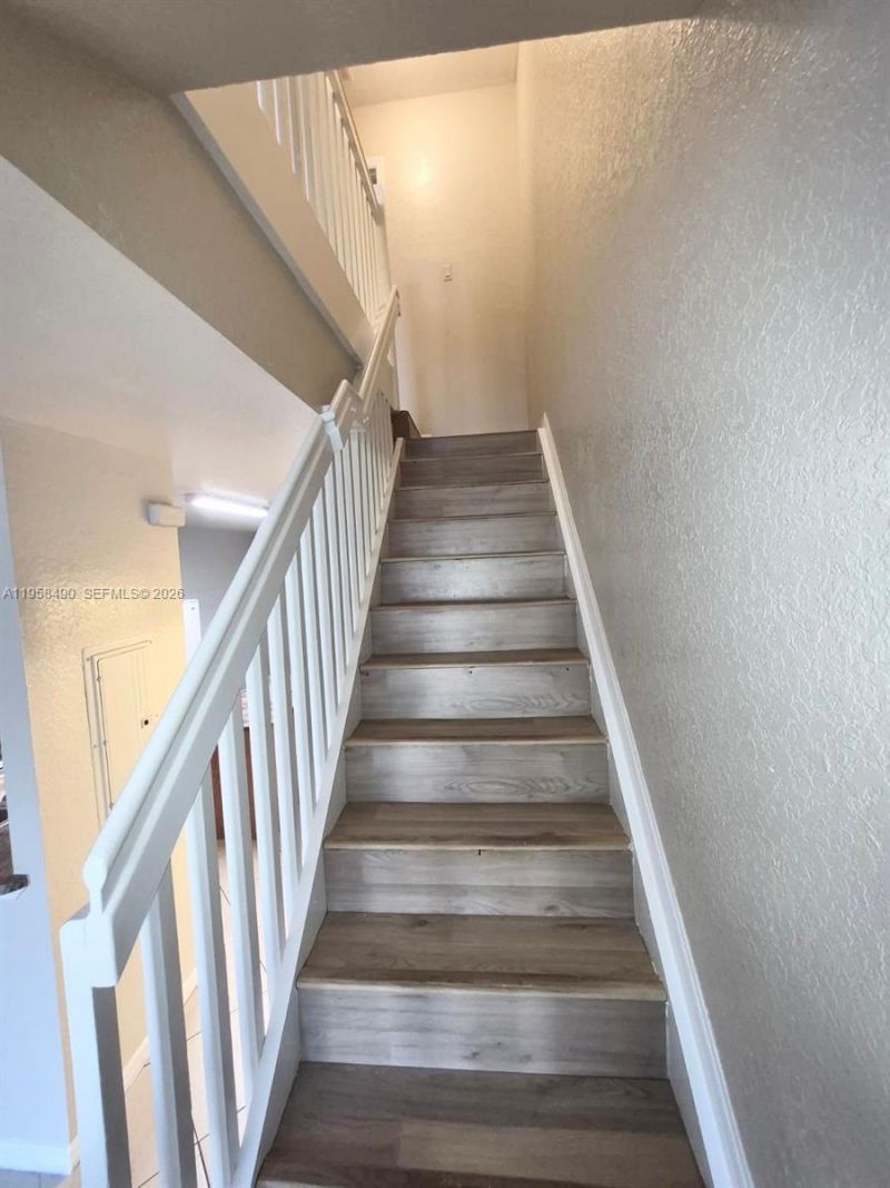 1909 Hibiscus Ln, Unit 1909, Riviera Beach, FL 33404 Photo