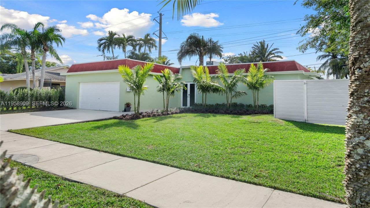 8614 SW 102nd Pl, Miami, FL 33173 Photo