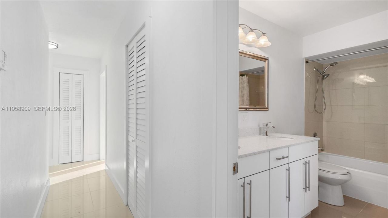 8614 SW 102nd Pl, Miami, FL 33173 Photo