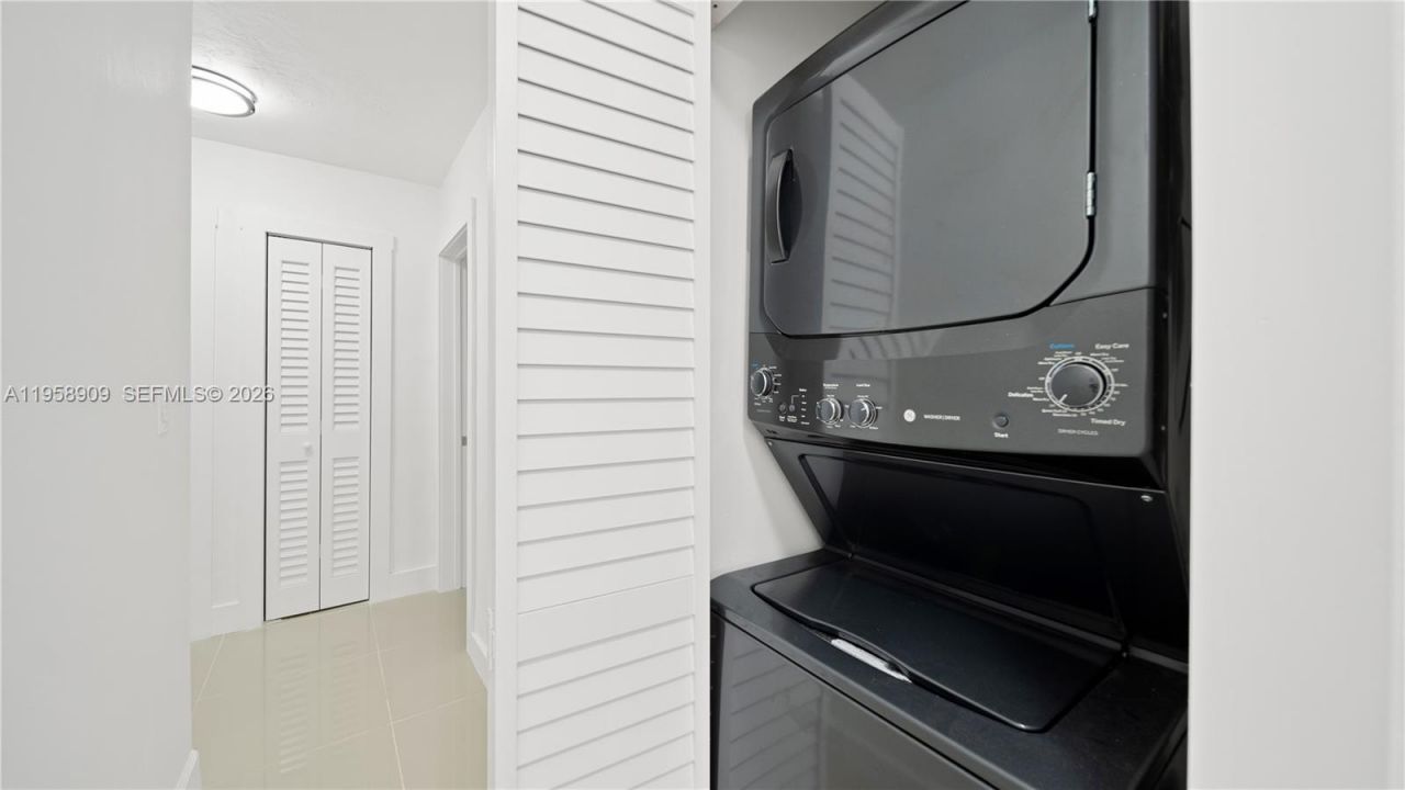 8614 SW 102nd Pl, Miami, FL 33173 Photo